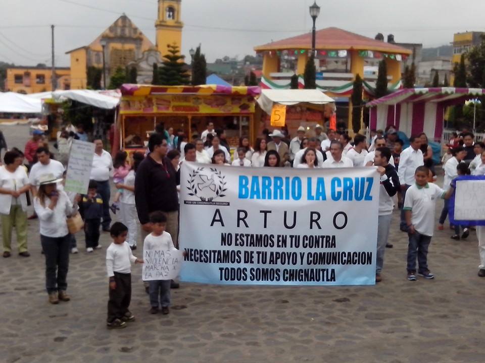 Realizan pobladores Marcha por la Paz en Chignautla